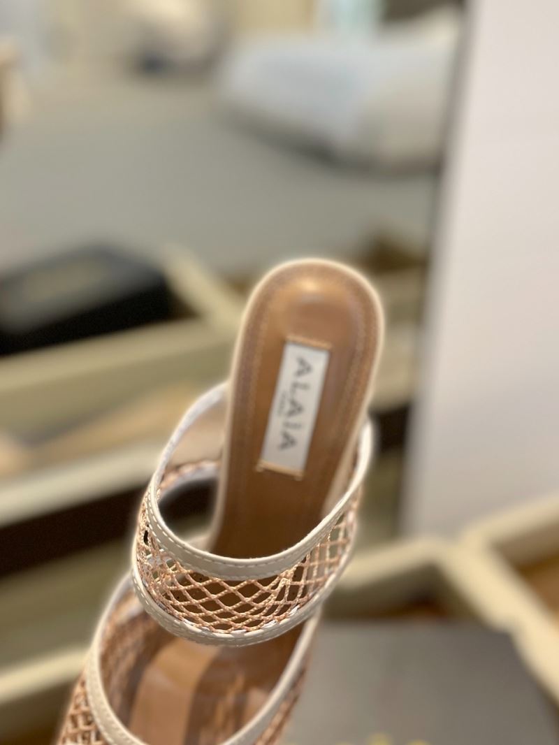 Alaia Sandals